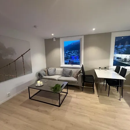 Apartment Modern With Free Parking *
